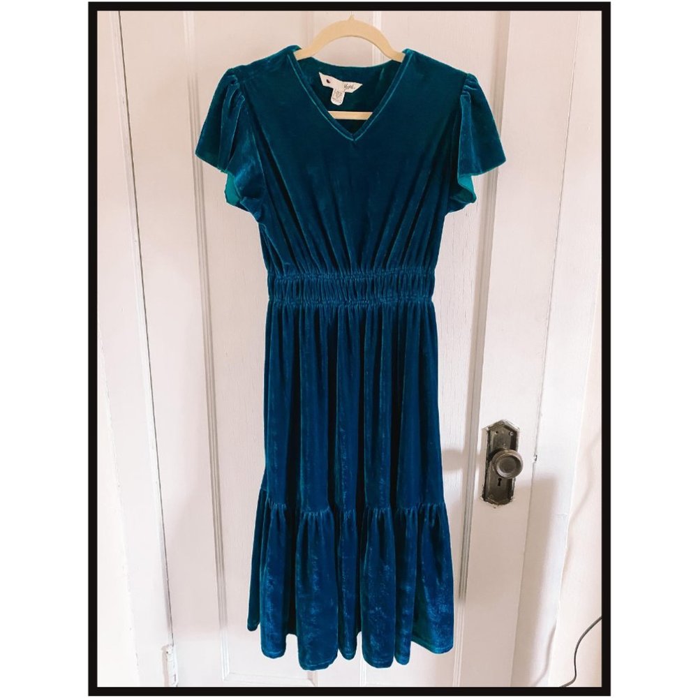 Yumi Velvet Teal Dress